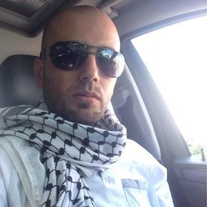 Meet your Posher, Moe